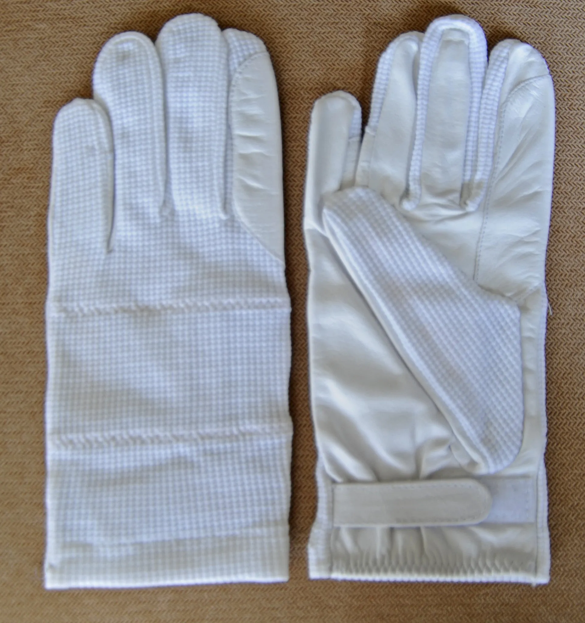 The Spring Rider - Chester Jefferies gloves